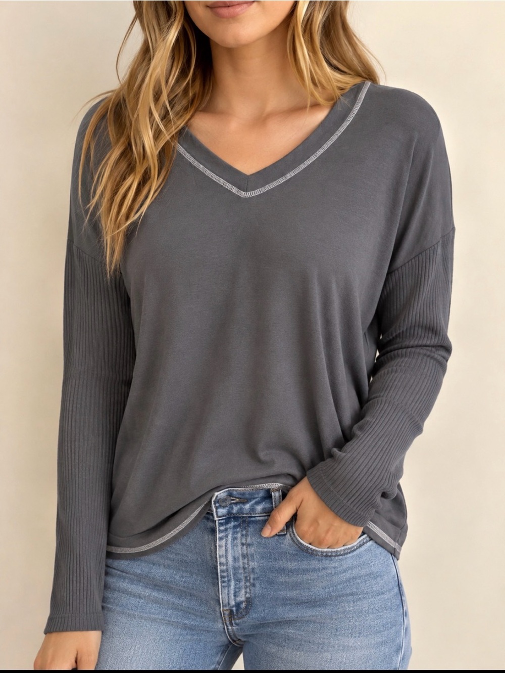 Yarn & Sea Gray V-Neck Fleece Sweatshirt White Trim NWT Size Small